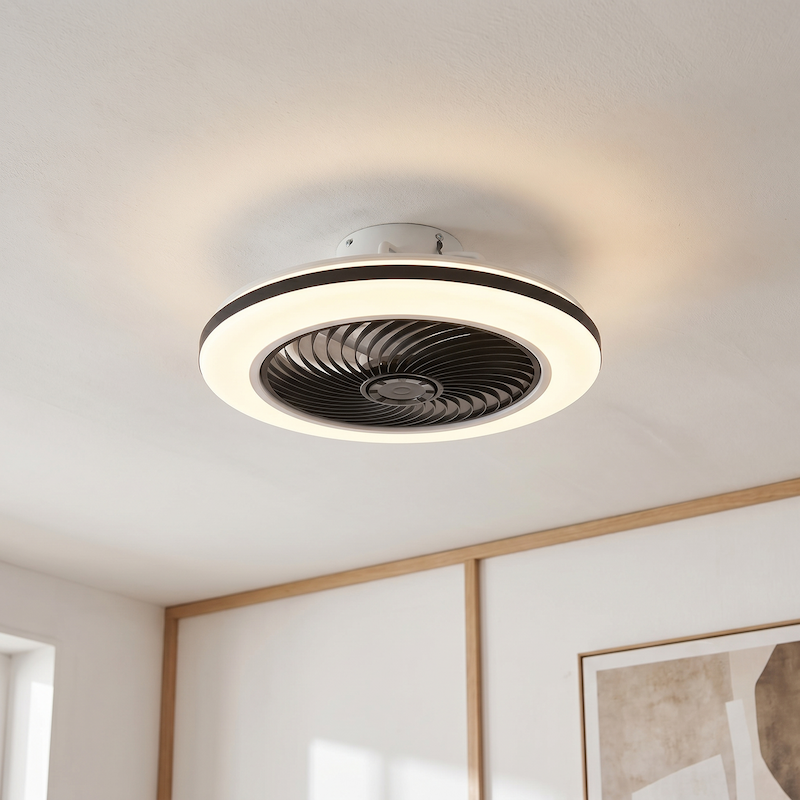 Moderný stropný ventilátor čierny, Hale, 40W, 3000K LED, s diaľkovým ovládaním