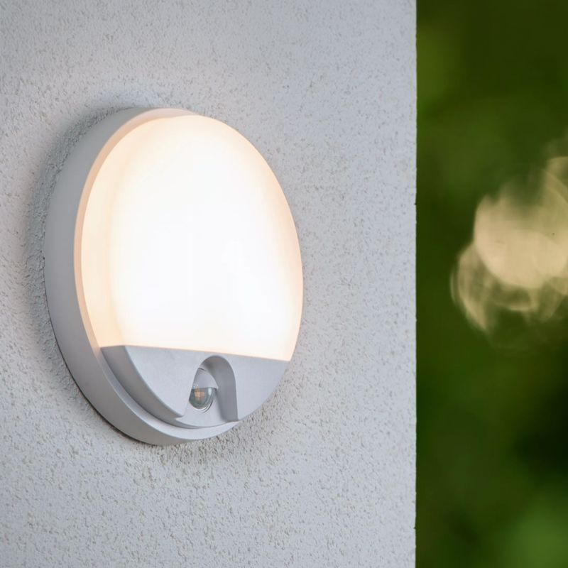 Biele nástenné svetlo do kúpeľne moderné, Hups Ir, 10 W, LED 3000 K, IP54