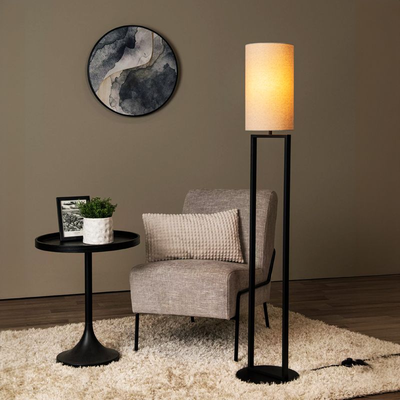 Béžová stojaca lampa rustikálna, Herman, s vypínačom