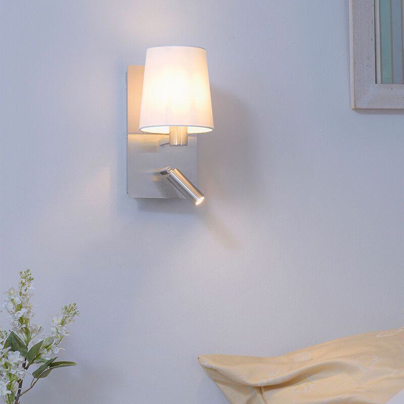 Niklové nástenné svietidlo klasické, Soro, 40 W, LED 3000 K, s vypínačom Niklové nástenné svietidlo klasické, Soro, 40 W, LED 3000 K, s vypínačom