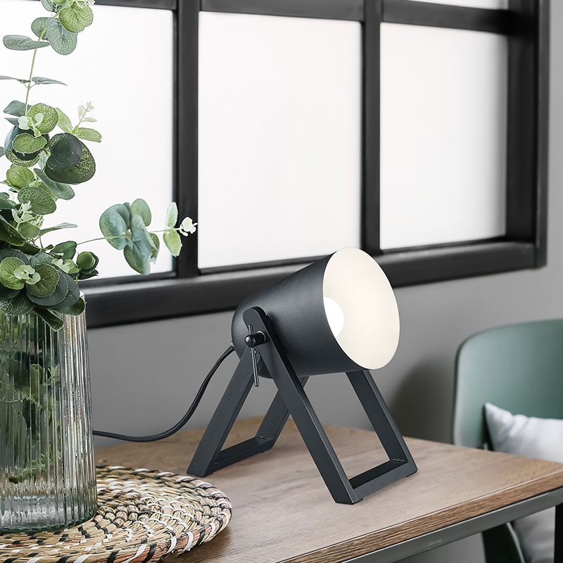 Čierna stolová lampa moderná, Sacha, s vypínačom