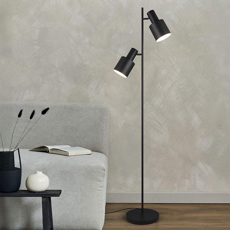 Čierna stojaca lampa kovová, Amila, s vypínačom Čierna stojaca lampa kovová, Amila, s vypínačom