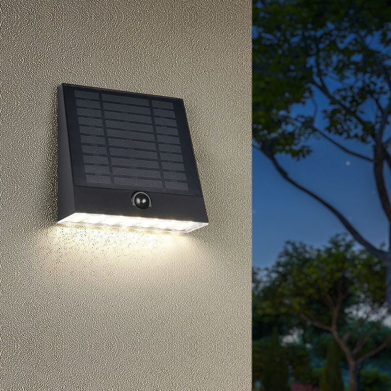 Čierne solárne vonkajšie nástenné svietidlo moderné, Pontus, 6 W, LED 4000 K, IP44