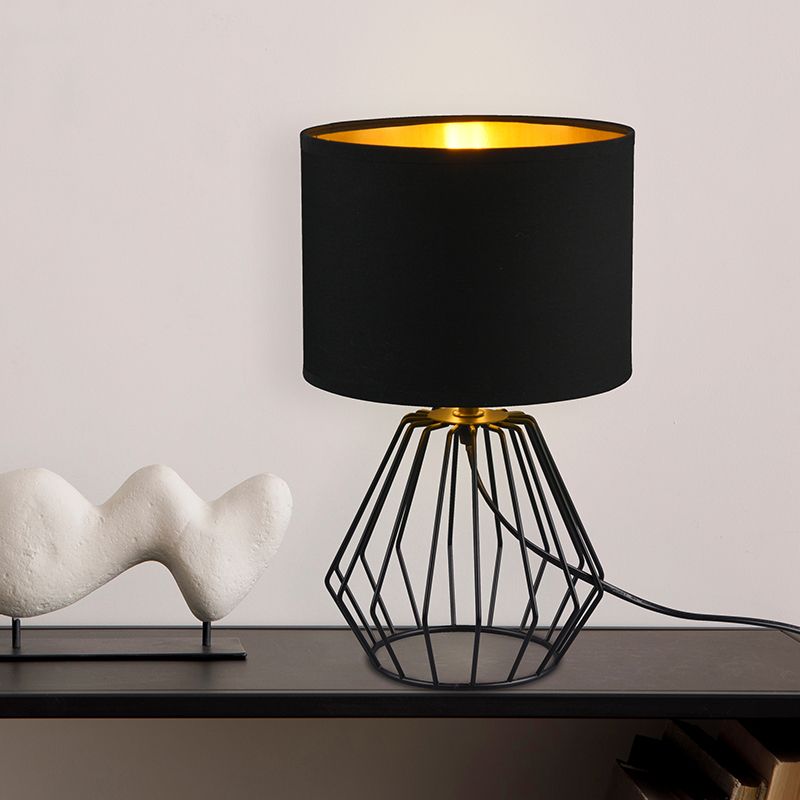 Čierna stolová lampa moderná, Kjell, s vypínačom