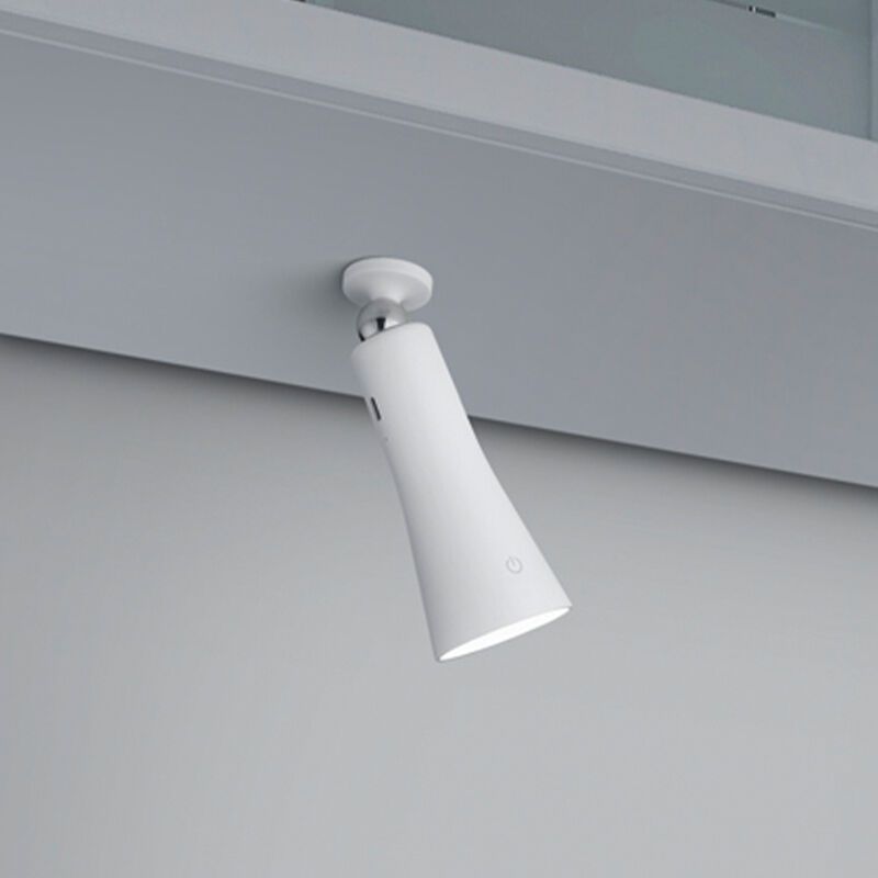 Biela stolová lampa kovová, Remko, 2 W, LED 3000 K, s dotykovým stmievačom Biela stolová lampa kovová, Remko, 2 W, LED 3000 K, s dotykovým stmievačom