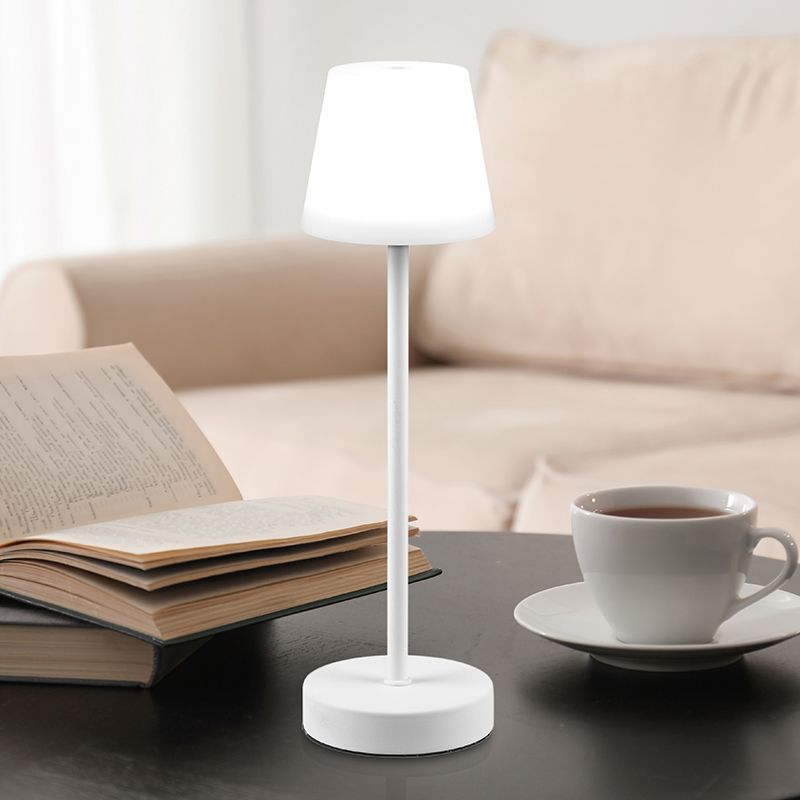 Biela nabíjateľná stolová lampa plastová, Suman, 2 W, LED nastaviteľný od teplej po studenú bielu, IP44, s dotykovým stmievačom