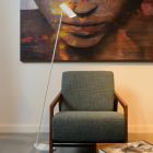 Biela stojaca lampa moderná, Hester, s vypínačom