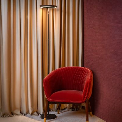 Čierna stojaca lampa moderná, Celeste, 21 W, LED 2700 K, s dotykovým stmievačom