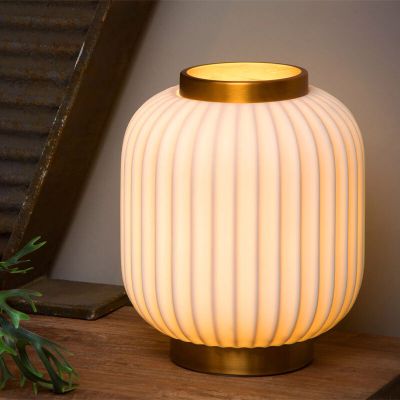 Biela stolová lampa retro, Gosse, s vypínačom