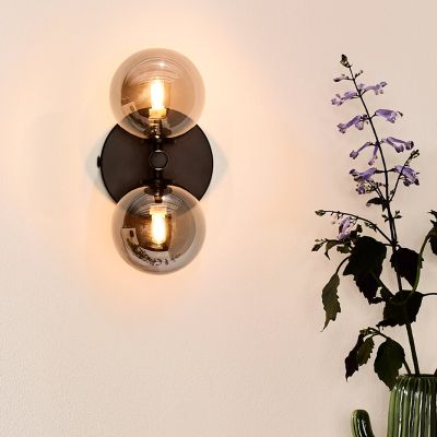 Čierne nástenné svietidlo retro, Tycho