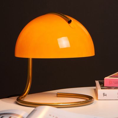 Oranžová stolová lampa retro, Cato, s vypínačom