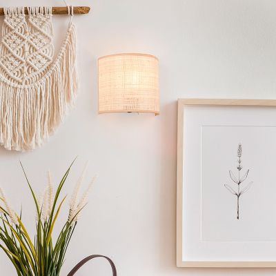 Krémové nástenné svietidlo rustikálne, Peder, s vypínačom