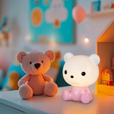 Ružová stolná lampa do detskej izby plastová, Lumibear, 0,3 W, LED RGB, s vypínačom